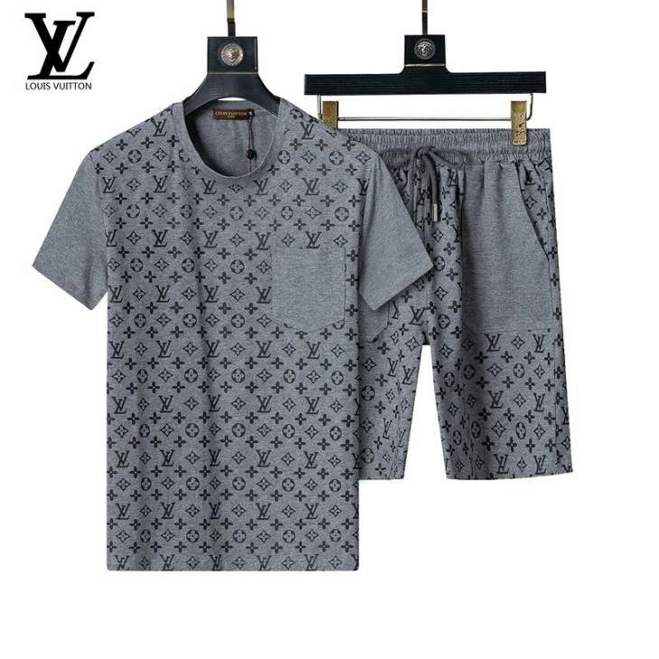 Picture of LV Shirt Pant Suits _SKULVM-3XL8qx1023277
